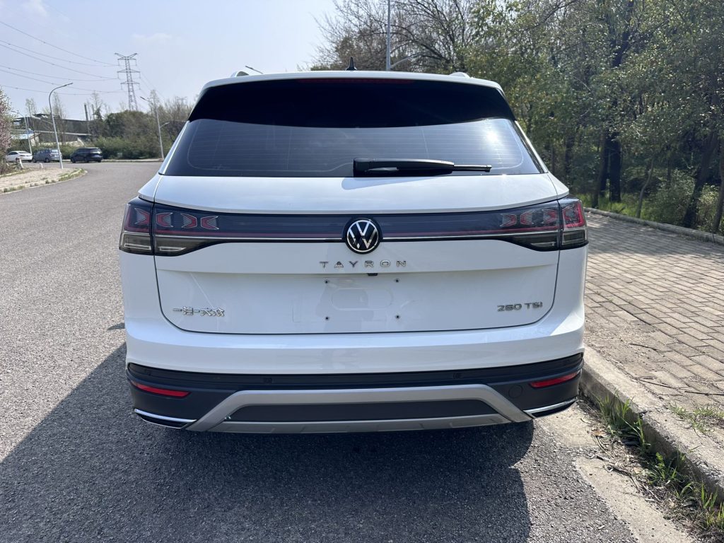 Volkswagen TAYRON 2023 года, 280TSI, передний привод, версия «Luxury Plus Advanced» - AUTO STAR