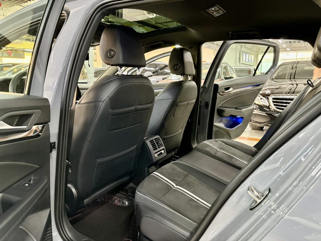 Golf 2021 года, 280 R-Line - AUTO STAR
