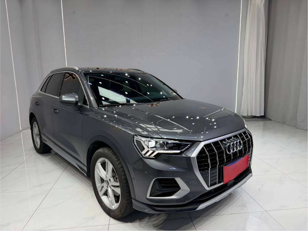 Audi Q3, 2021 г. выпуска, 35 TFSI, версия «Stylish Elegance» - AUTO STAR