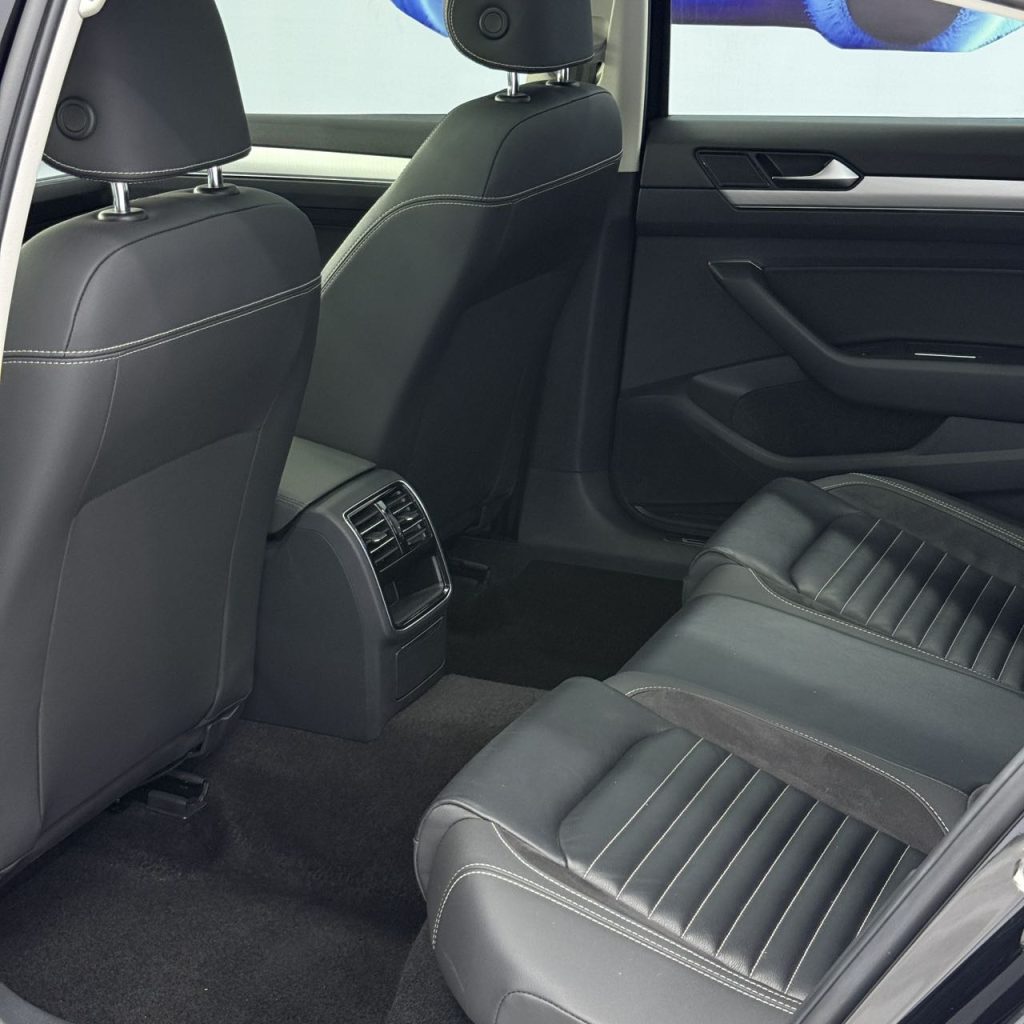 Volkswagen Magotan, 2020 г. выпуска, 280TSI DSG, комплектация «Leading» - AUTO STAR
