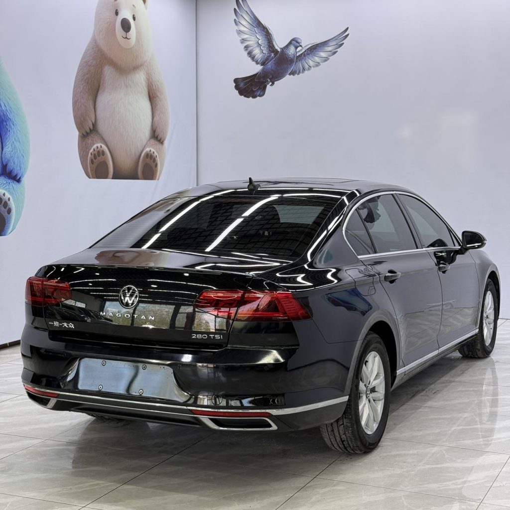 Volkswagen Magotan, 2020 г. выпуска, 280TSI DSG, комплектация «Leading» - AUTO STAR