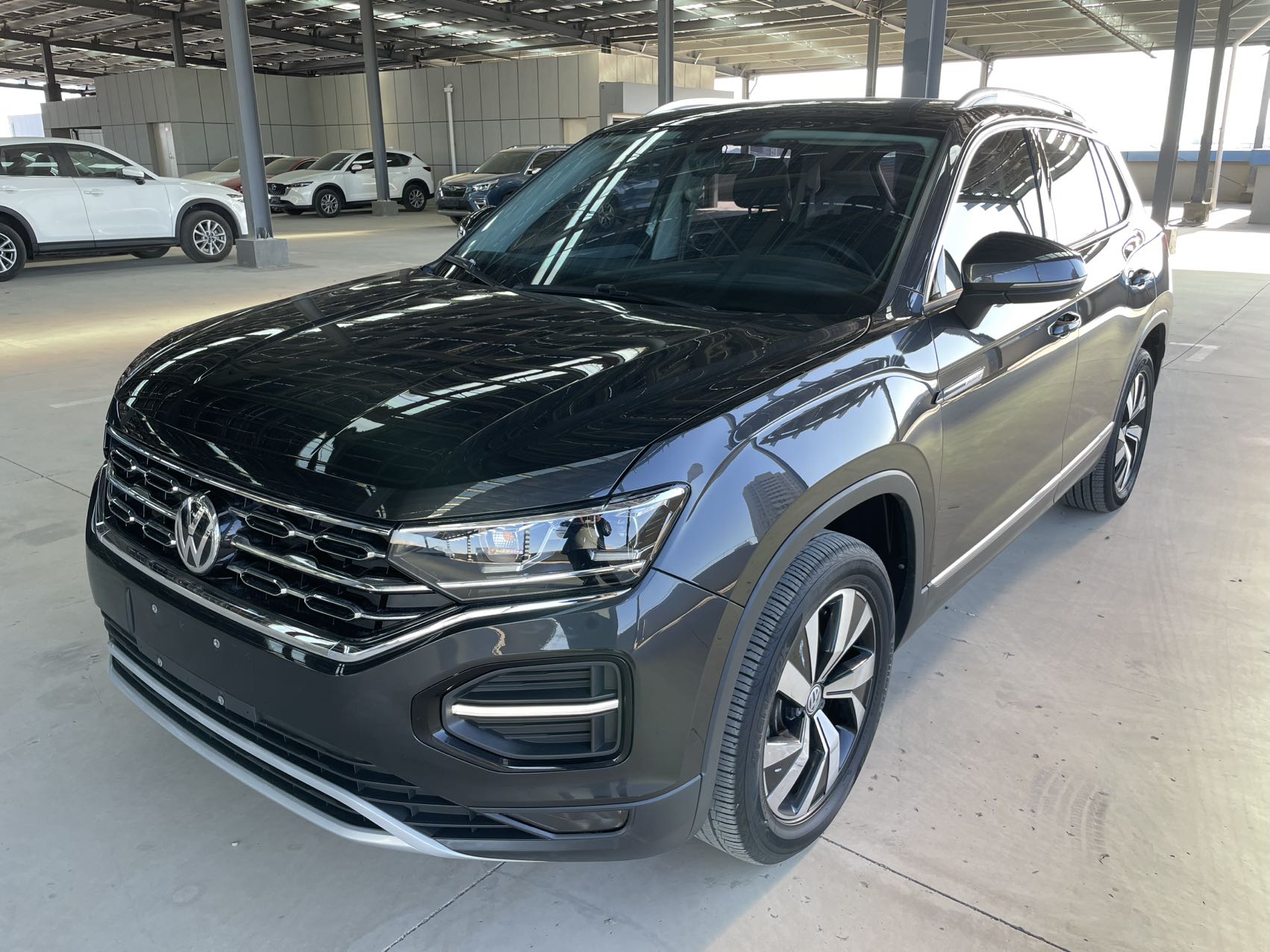 Volkswagen TAYRON,  2022 Model Year, 280TSI 2WD Luxury Smart Connect Edition