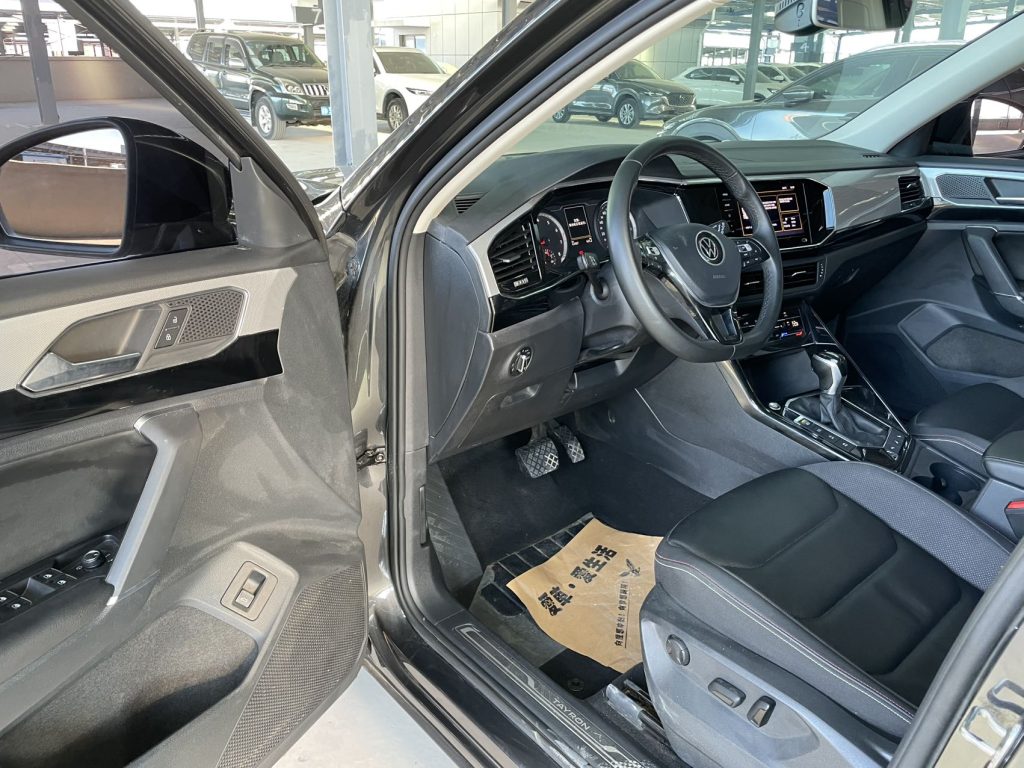 Volkswagen TAYRON, 2022 Model Year, 280TSI 2WD Luxury Smart Connect Edition - AUTO STAR
