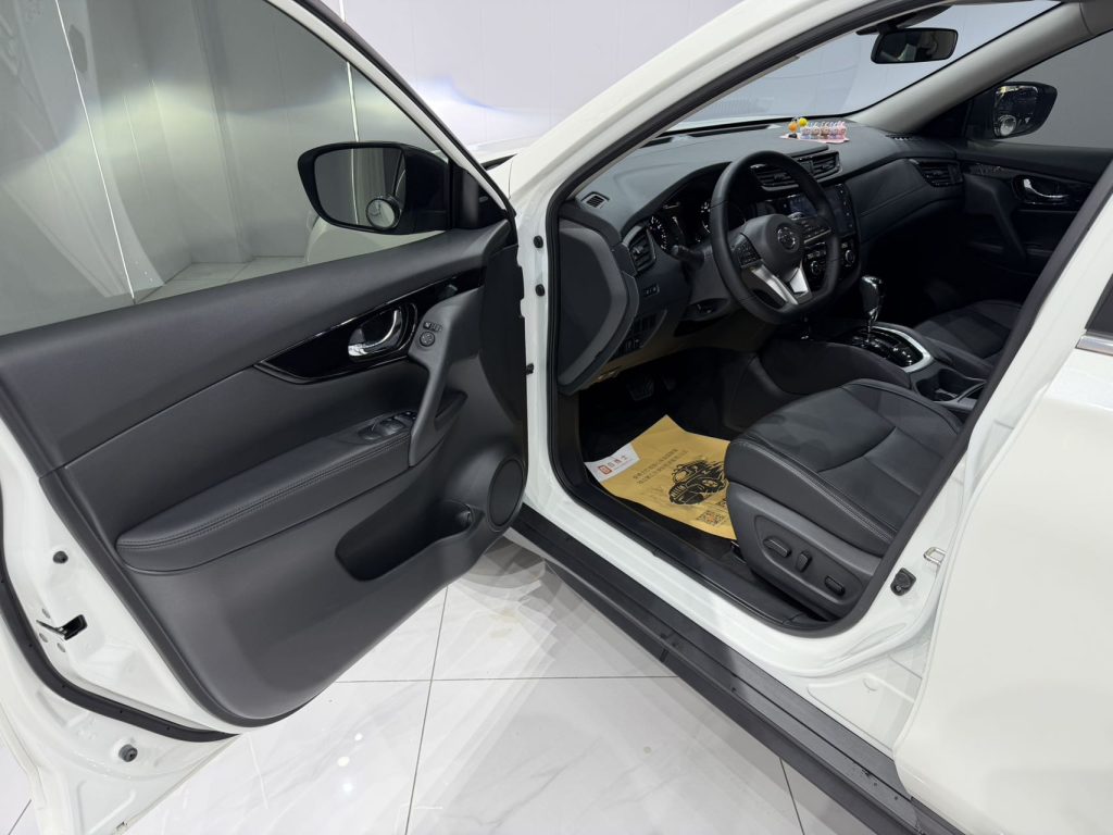 Nissan X-Trail 2023 Model Year Classic 2.0L 2WD Smart Connect Comfort Edition - AUTO STAR