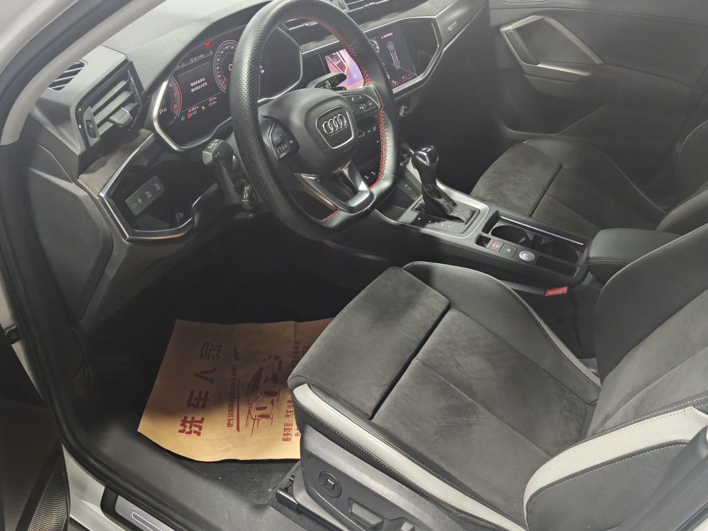Audi Q3 2022 года, 35TFSI, версия «Sporty» - AUTO STAR