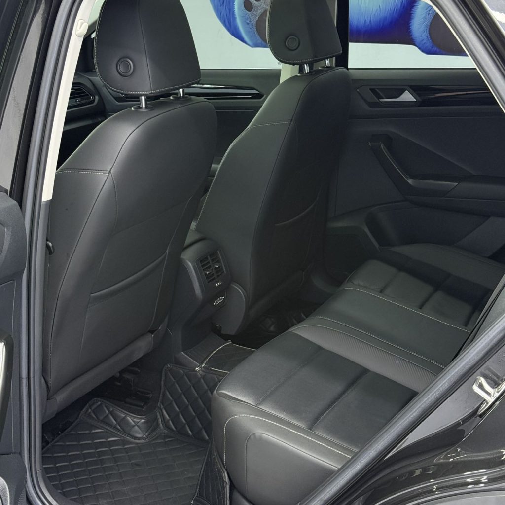 Volkswagen T-ROC,2022 модельный год, 280TSI DSG, передний привод, версия «Comfort PLUS» - AUTO STAR