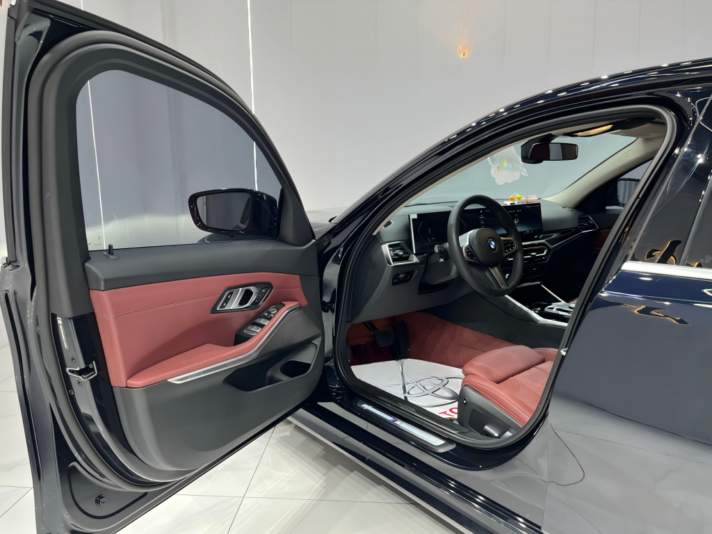 BMW 3 серии 2023 модельный год 320Li M Sport - AUTO STAR