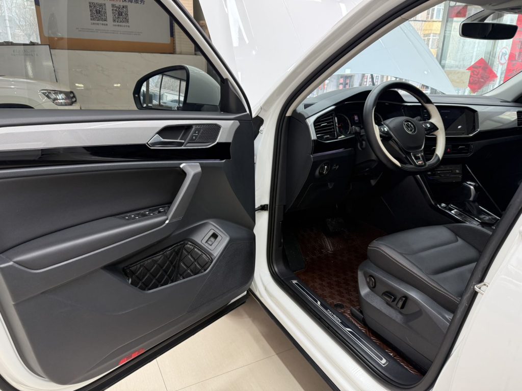 Volkswagen TAYRON, 2022 модельный год, 280TSI, передний привод, версия «Luxury Smart Connect» - AUTO STAR