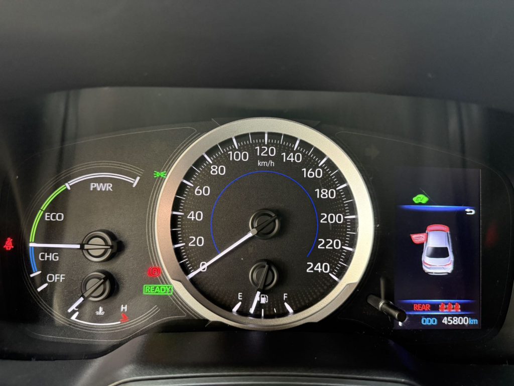 Toyota LEVIN, 2022 г. выпуска, гибрид 1.8H E-CVT, версия «Progress» - AUTO STAR