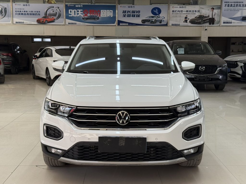 Volkswagen T-Roc, 2022 г. выпуска, 280TSI, DSG, передний привод, комплектация Comfort PLUS - AUTO STAR