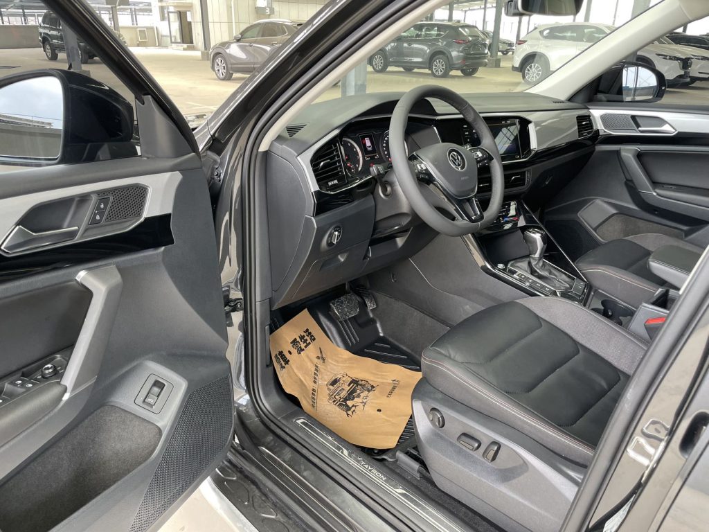 Volkswagen TAYRON, 2021 г. выпуска, 280TSI, 2WD, версия «Luxury Smart Connect» - AUTO STAR
