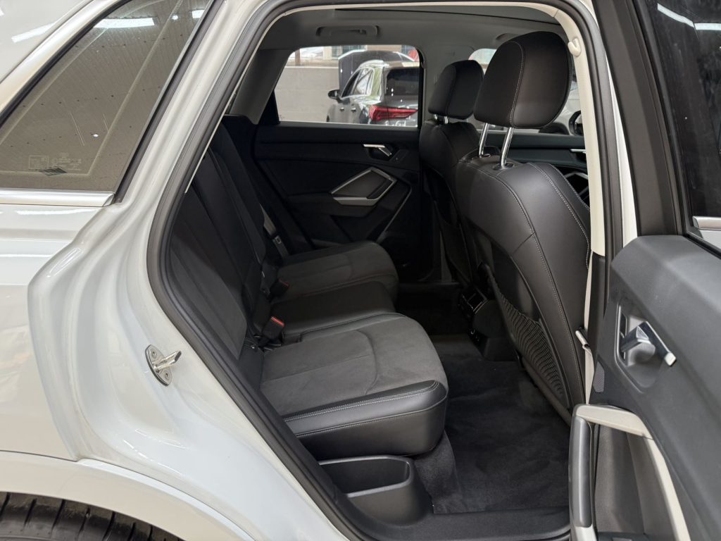 Audi Q3 2023 модельного года 35TFSI версия «Sporty» (1.4T) - AUTO STAR