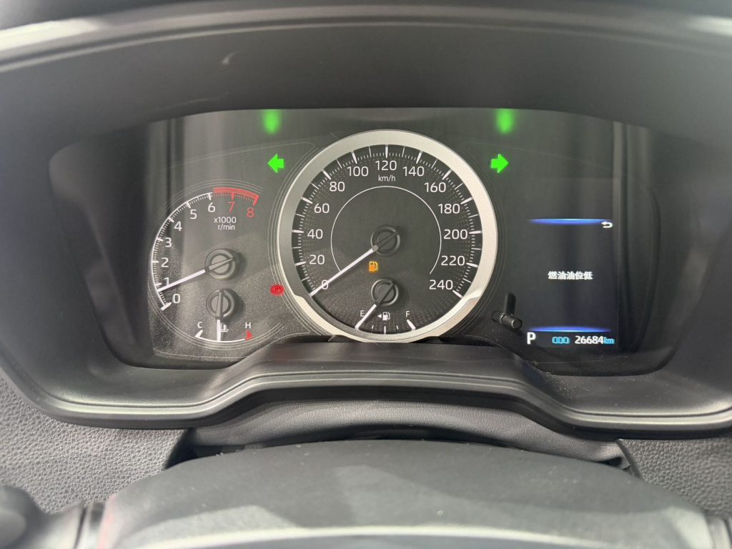 Toyota LEVIN 2022 модельный год 185T CVT Sport Стандарт China VI - AUTO STAR
