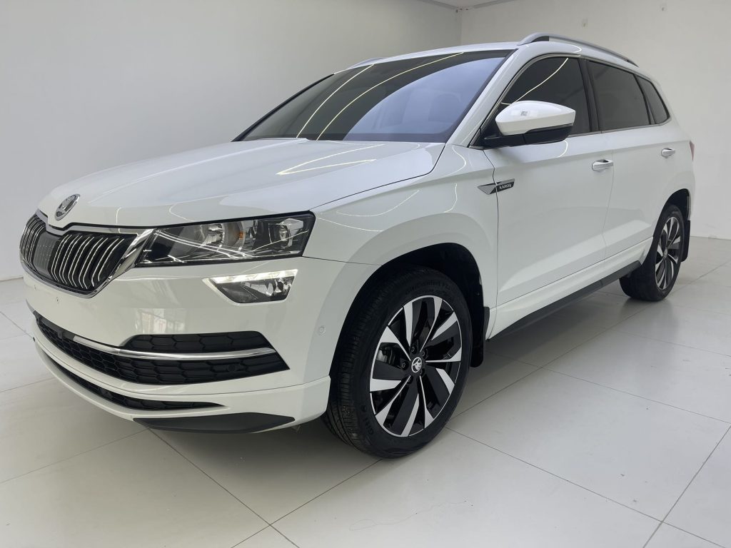 Skoda Karoq, 2023 модельный год, TSI280, версия «Luxury» - AUTO STAR