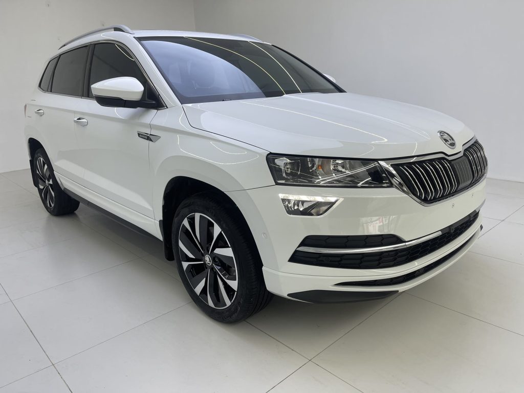Skoda Karoq, 2023 модельный год, TSI280, версия «Luxury» - AUTO STAR