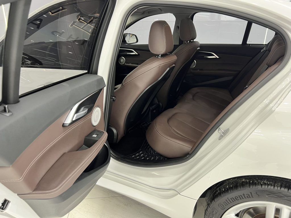 BMW 1 серии 2022 года, 120i M Sport Night Edition - AUTO STAR
