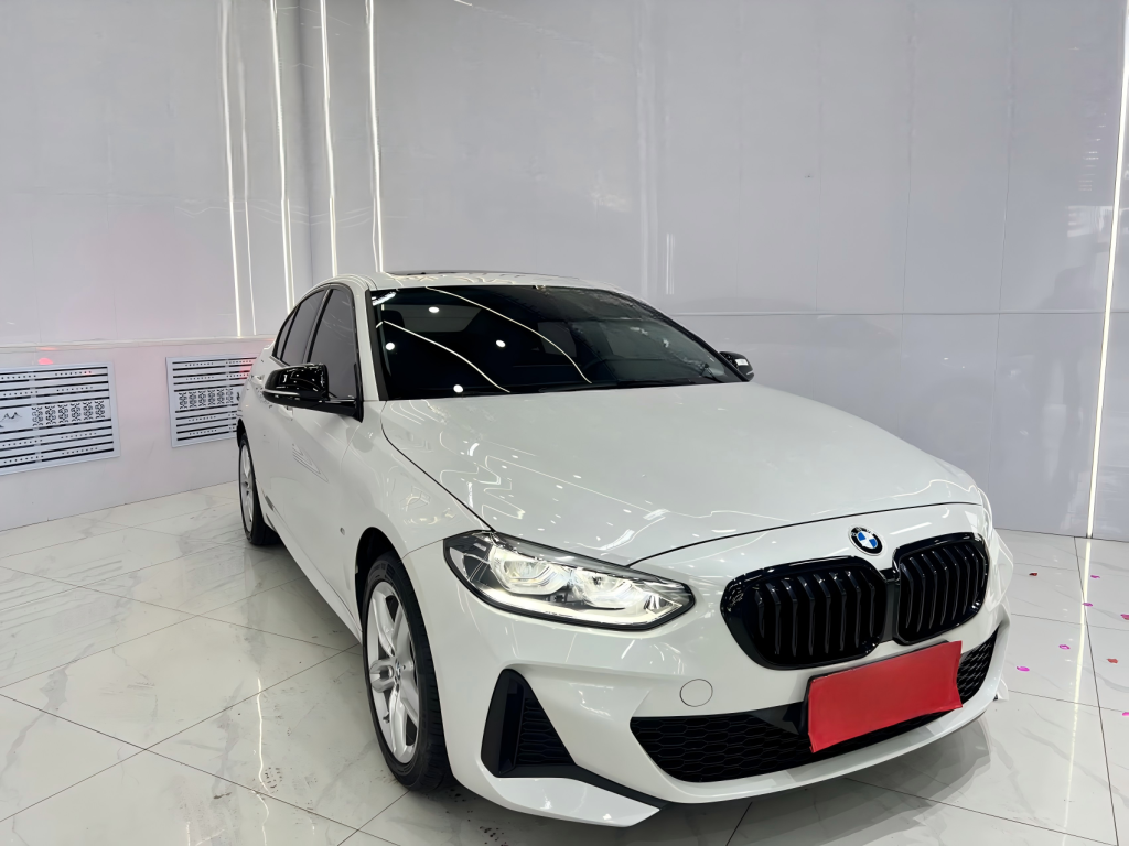 BMW 1 серии 2022 года, 120i M Sport Night Edition - AUTO STAR