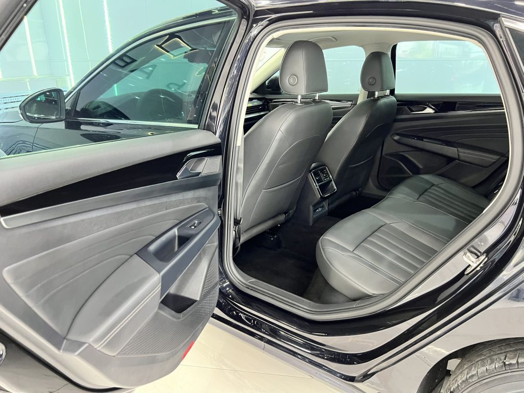 Volkswagen Passat 2023 года, 280TSI Business Edition - AUTO STAR