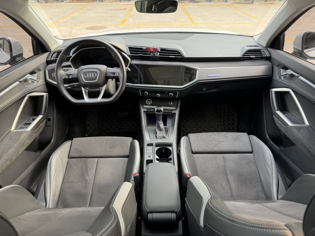 Audi Q3, 2023 модельный год, 35 TFSI, версия «Sporty» (1.4T) - AUTO STAR