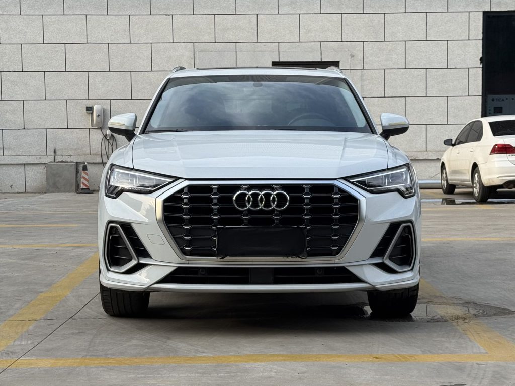 Audi Q3, 2023 модельный год, 35 TFSI, версия «Sporty» (1.4T) - AUTO STAR