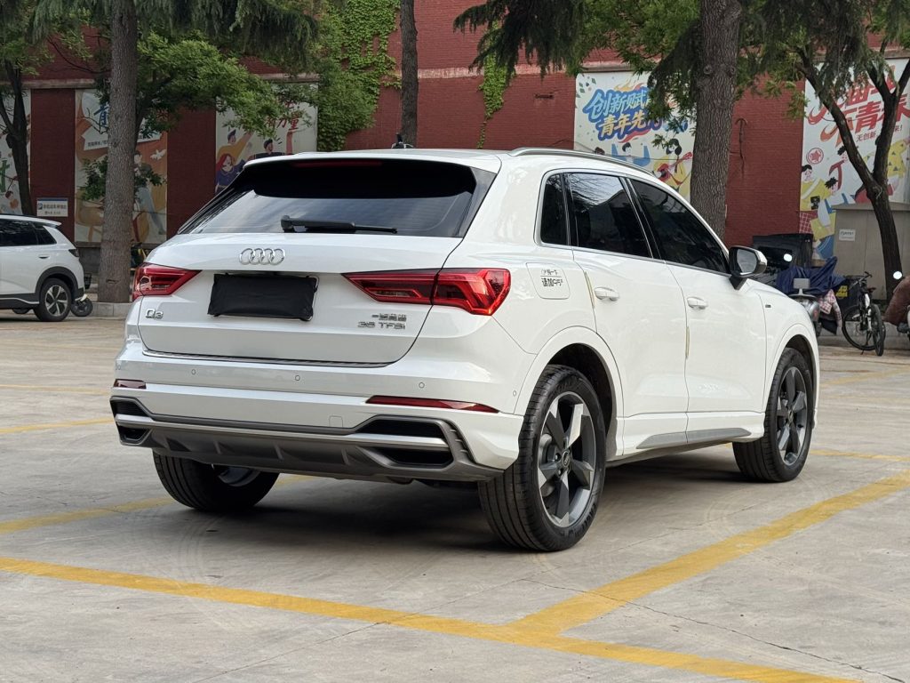 Audi Q3, 2023 модельный год, 35 TFSI, версия «Sporty» (1.4T) - AUTO STAR