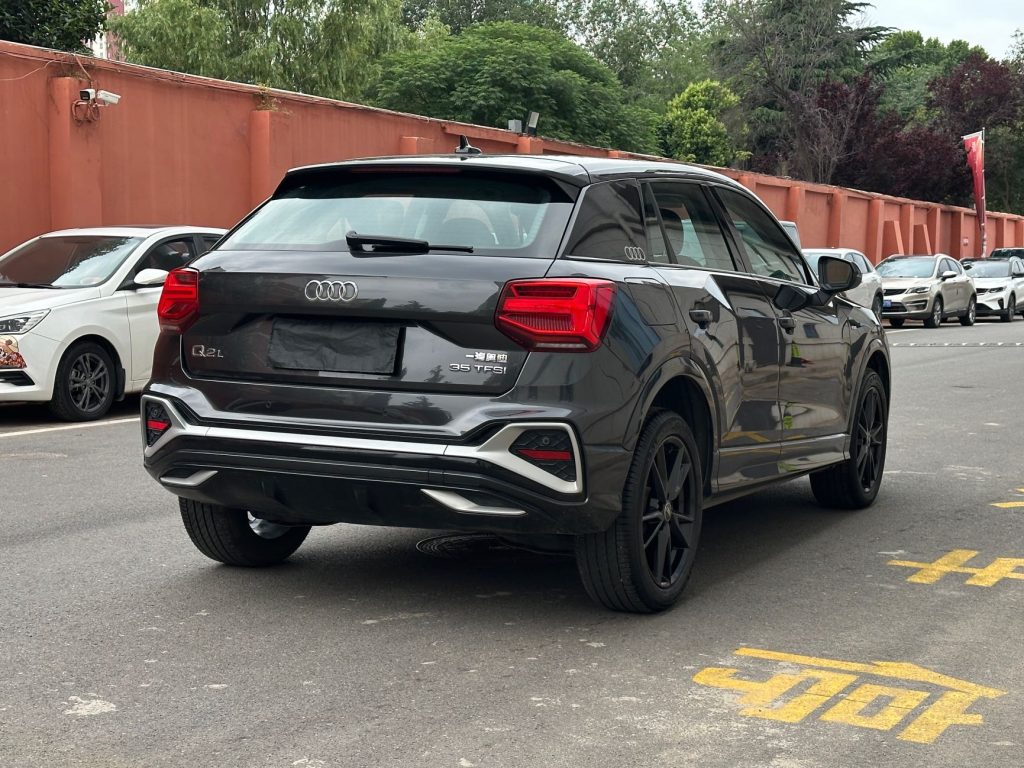Audi Q2L, 2022 модельный год, 35 TFSI, версия «Progressive», стандарты выбросов China VI - AUTO STAR
