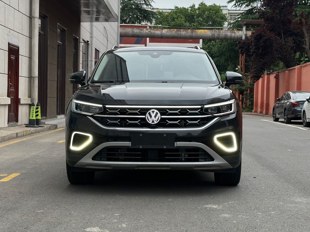 Volkswagen TAYRON, 2023 модельный год, 280TSI, передний привод, версия «Luxury Plus Advanced» - AUTO STAR