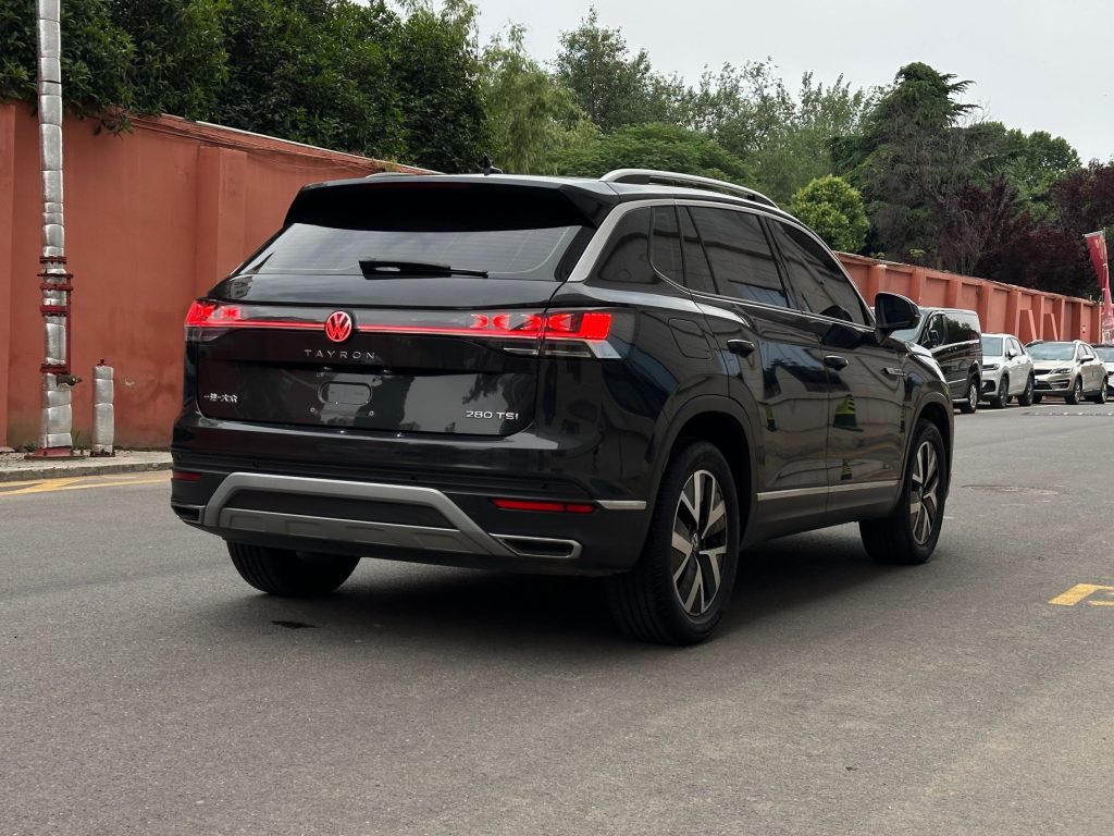 Volkswagen TAYRON, 2023 модельный год, 280TSI, передний привод, версия «Luxury Plus Advanced» - AUTO STAR