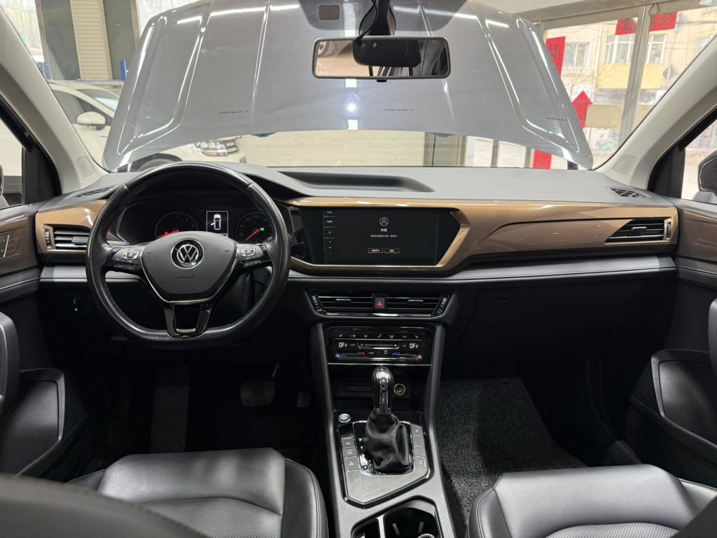 Volkswagen Tharu, 2021 г. вып., 280TSI, передний привод, версия Luxury PLUS - AUTO STAR