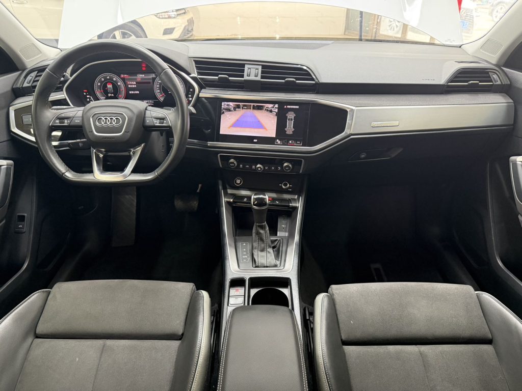 Audi Q3 2022 модельного года 35 TFSI, версия «Sporty» - AUTO STAR