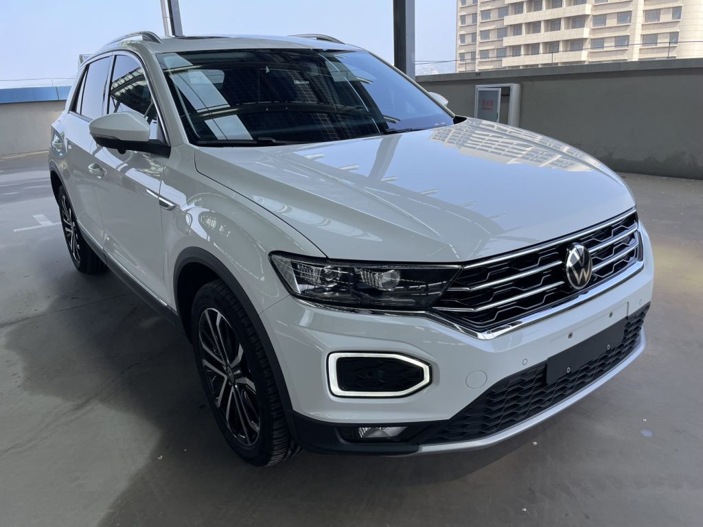 Volkswagen T-ROC 2022 модельный год 280TSI DSG 2WD Comfort PLUS - AUTO STAR