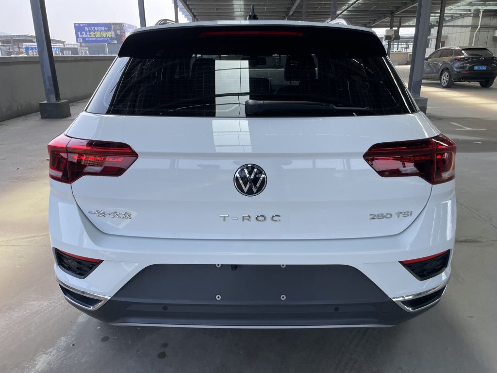 Volkswagen T-ROC 2022 модельный год 280TSI DSG 2WD Comfort PLUS - AUTO STAR