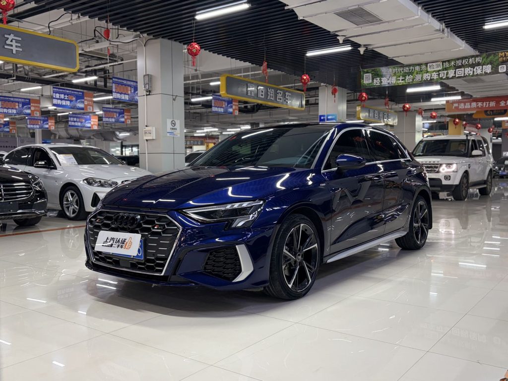 Audi A3 35TFSI Sportback 2022 года, синий, стильный и спортивный - AUTO STAR