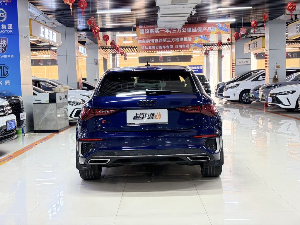 Audi A3 35TFSI Sportback 2022 года, синий, стильный и спортивный - AUTO STAR