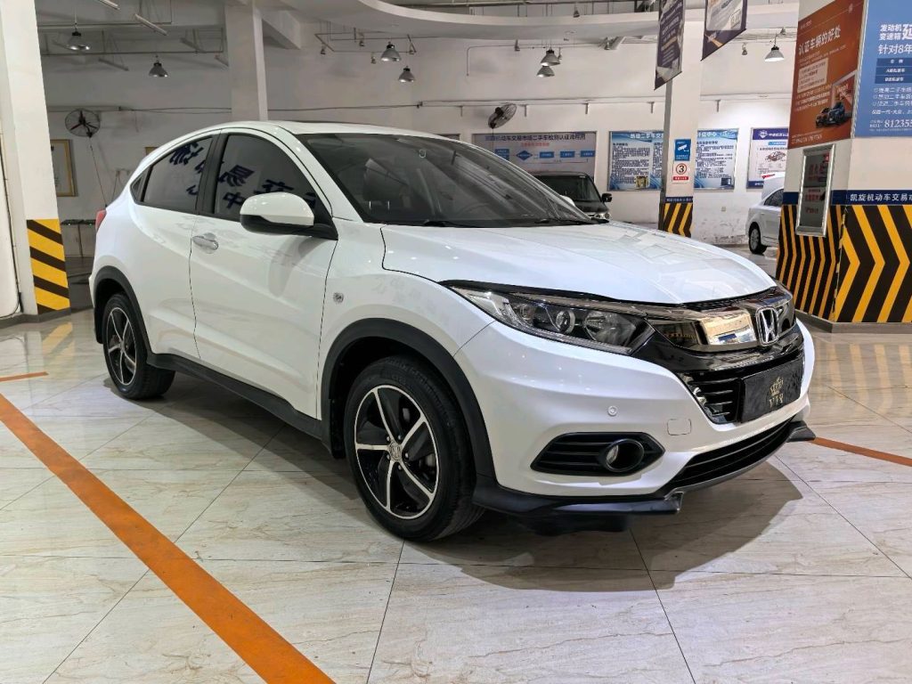 Honda Vezel,2020 г. выпуска, 1,5 л, CVT, версия Pioneer - AUTO STAR