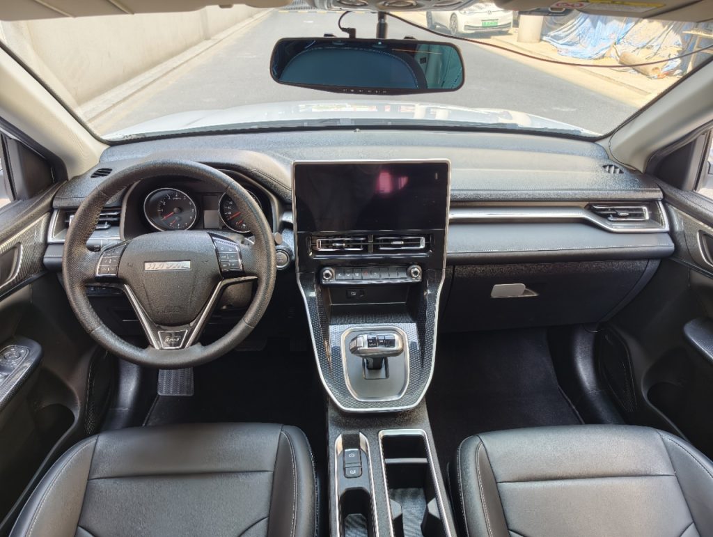 Haval M6 PLUS 2021 года выпуска, версия «Luxury Smart Connect» - AUTO STAR