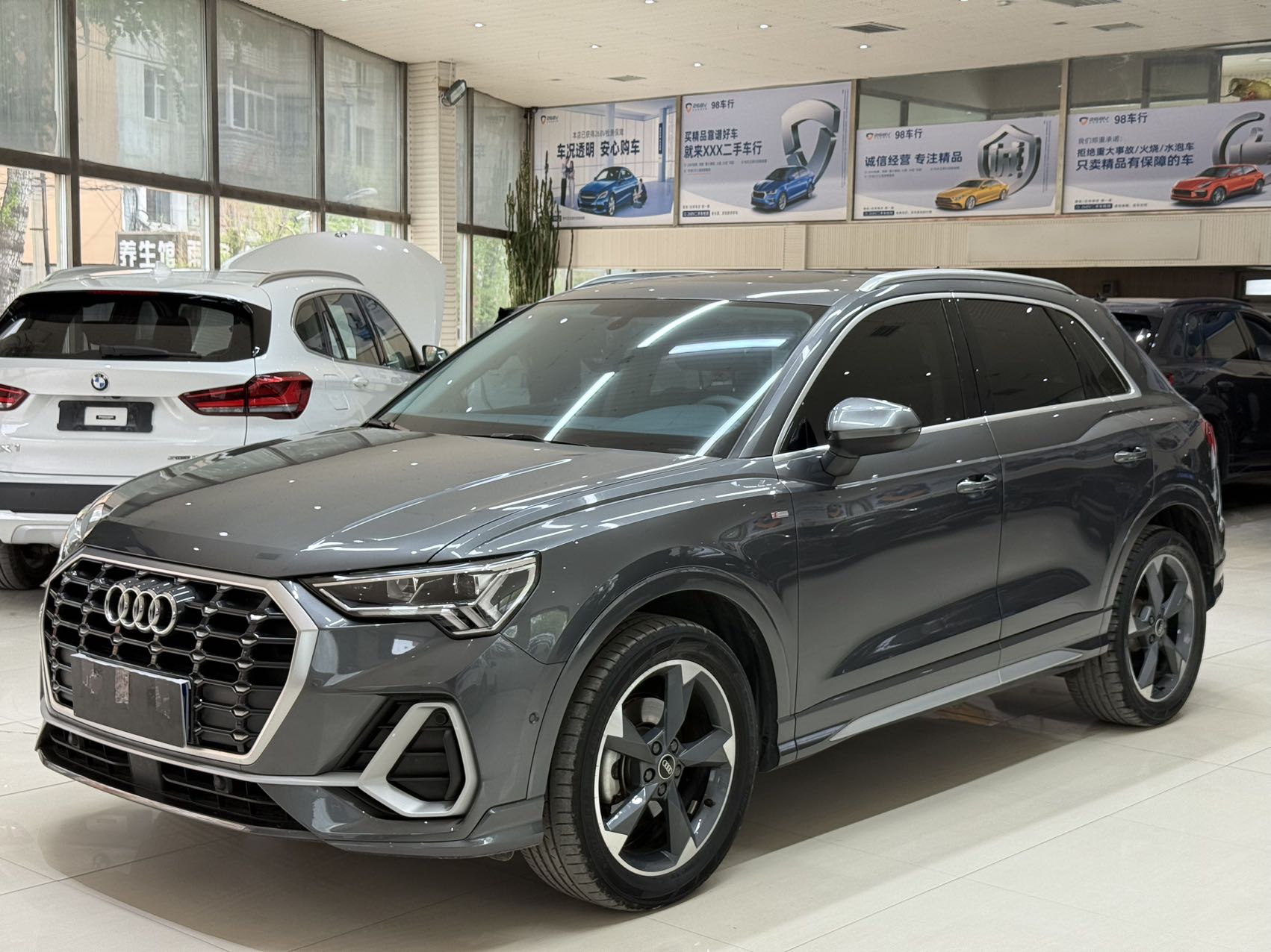 Audi Q3,2023 модельный год, версия 35TFSI Sport (1.4T)