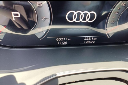 Audi Q5L 2021 40 TFSI Luxury Dynamic - Huishida Trading