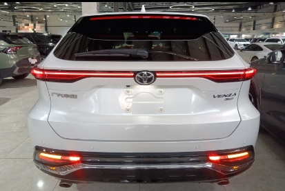 Toyota Venza 2022 2.0L CVT 4WD Supreme Edition - Huishida Trading