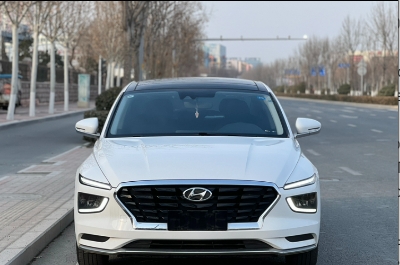 Hyundai MISTRA 2021 1.8L CVT LUX Premium - Huishida Trading