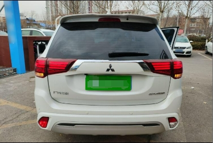 Mitsubishi Outlander 2021 2.0L 2WD Premium 5-Seater - Huishida Trading