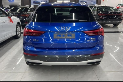 Audi Q3 2022 35 TFSI Стильная элегантность - Huishida Trading