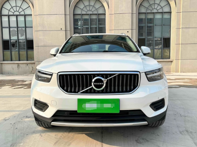 Volvo XC40 2021 T4 4WD Intelligent Stylish Edition - Huishida Trading