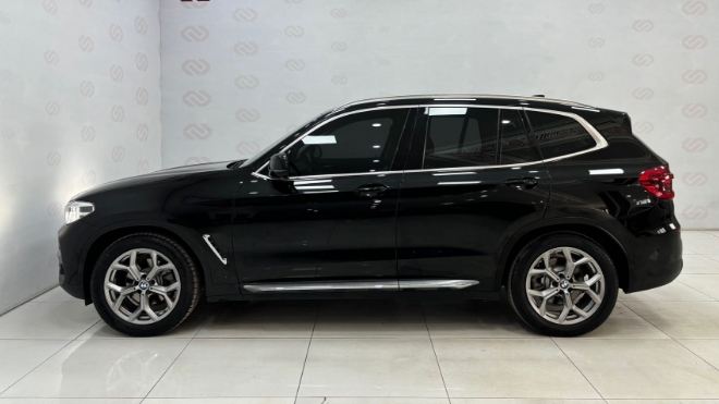 BMW X3 2021 xDrive28i Luxury Package - Huishida Trading