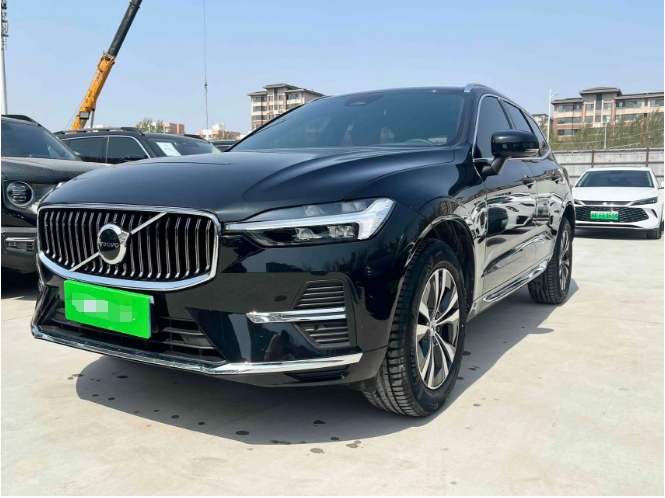 Volvo XC60 2023 B5 4WD Zhiyi Luxury Edition