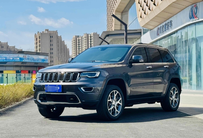 Jeep Grand Cherokee (импорт) 2020 3.0L Elite Nav Plus