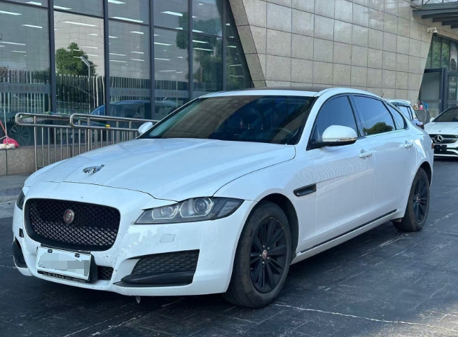 Jaguar XFL 2020 XFL 2.0T P200 2WD Style Edition