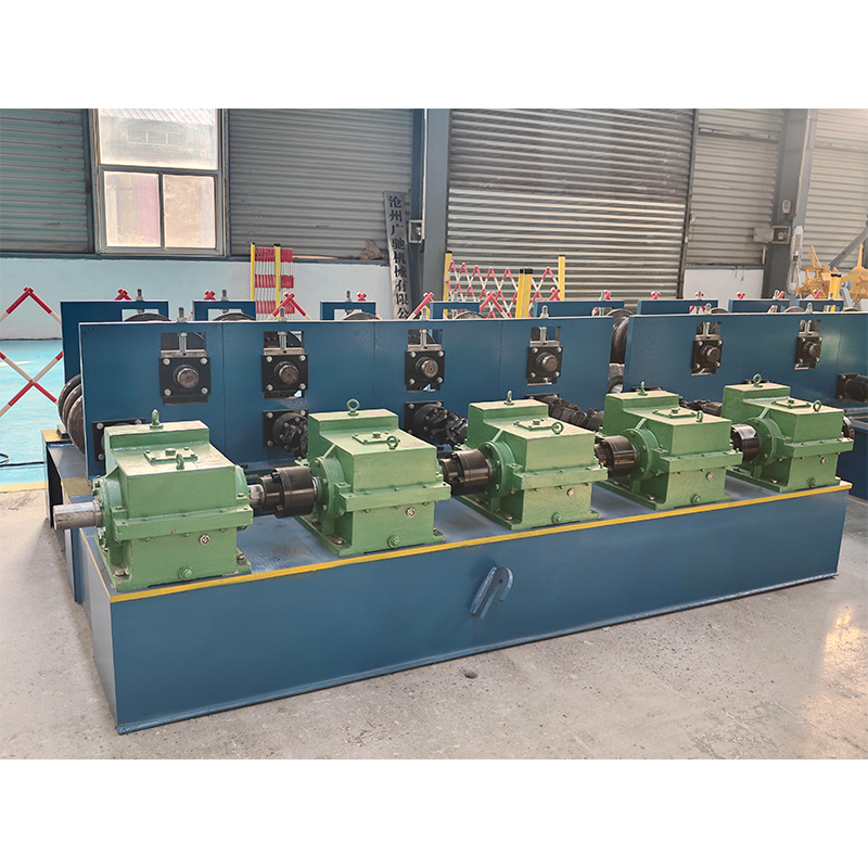 Автоматический трехволновой станок для производства дорожных ограждений с компонентами ПЛК для прокатки стальных дорожных ограждений