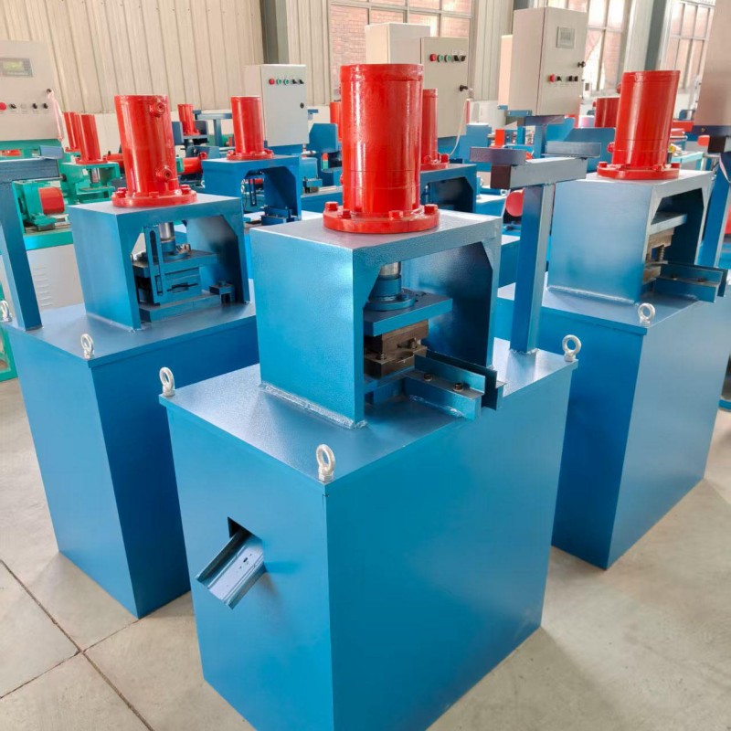 Гидравлический трубопробивной станок и станок для штамповки стальных труб, многофункциональный ПЛК-двигатель для производства стальных каркасов и прогонов