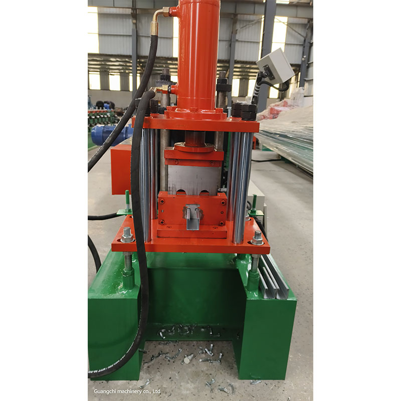 Источник: Заводская продажа станков для изготовления солнечных монтажных конструкций, станков для профилирования стальных водосточных желобов и водосточных систем